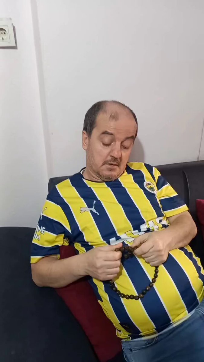 Beni dinle,Cimbomu ez ,Şampiyon ol .NİYOREİS SÖZÜ !!