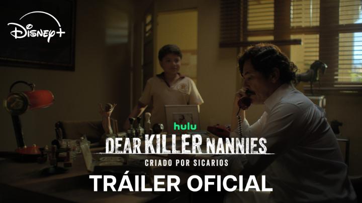 Muchos escribieron sobre la vida de su padre, ahora le toca a él. #DearKillerNannies: Criado por sicarios, estreno 1 de abril en #DisneyPlus.