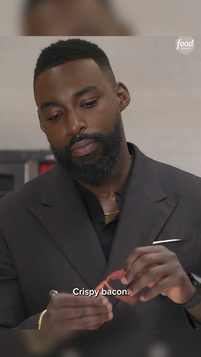 The secret to crispy bacon is ... water?! 🥓 Yep, that's what Eric Adjepong swears by. #WildcardKitchen > Tomorrow @ 9|8c.