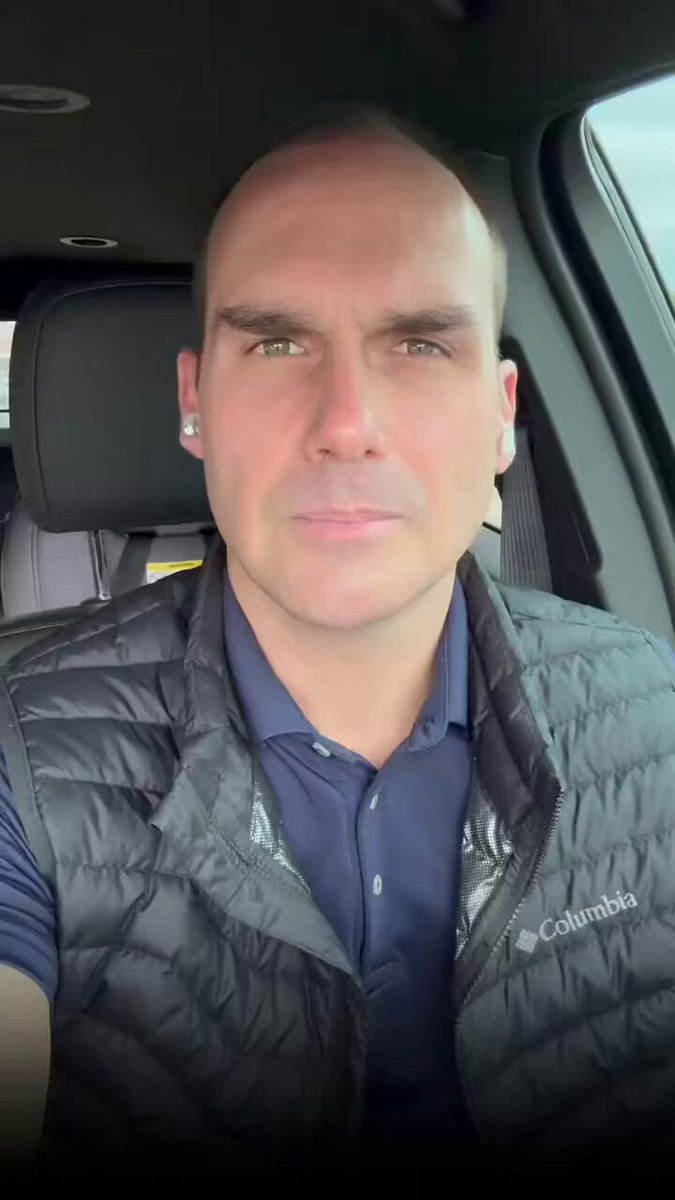 Eduardo Bolsonaro desmascara Senador Alessandro Vieira.