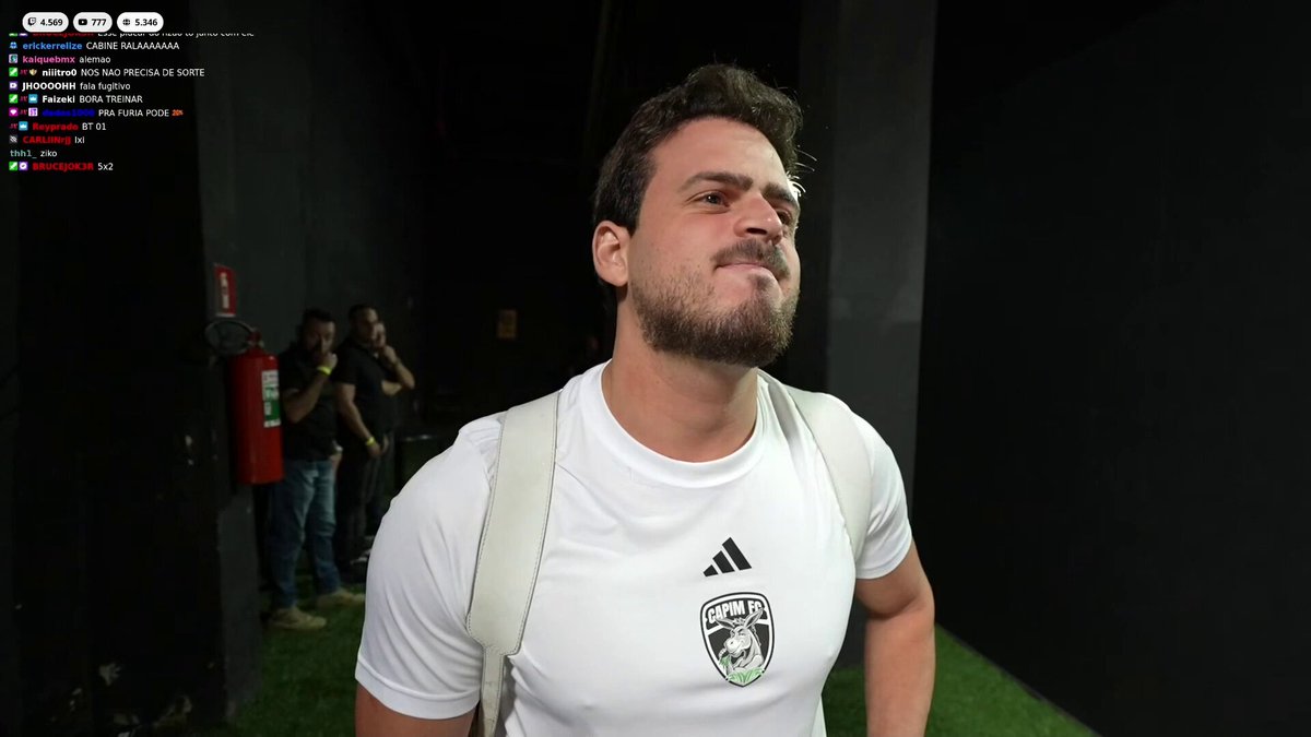 JonVlogs já chegou farpando BT da G3X na kings league! kkkkk