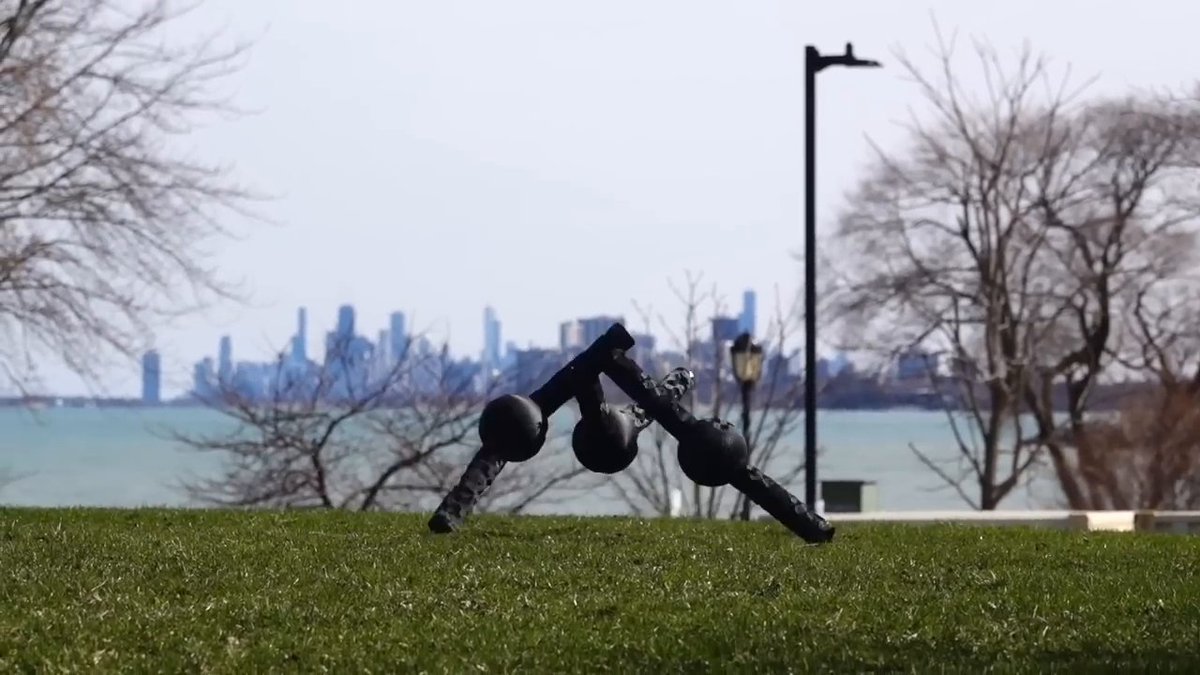 These robots are born to run—and never die 🤖 Northwestern engineers developed the first modular robot with athletic intelligence. They can transform into new configurations and keep moving no matter what's thrown at them.