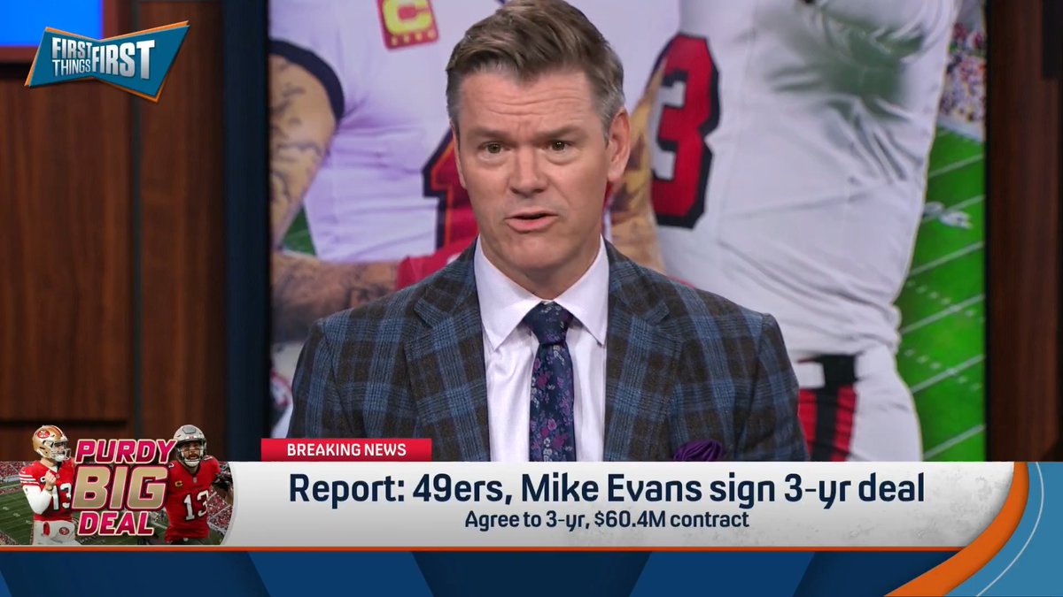 “I hate this with a passion!... I am shocked and I just think this is an odd mood for Tampa Bay to let an all-time legend who’s still producing go.” Wildes is getting ready to eat his paper filled donut 🍩😅