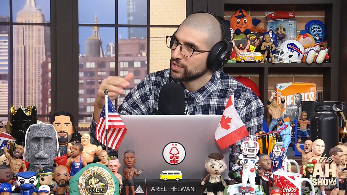 "Paying Connor Benn 10-15 times more than the UFC heavyweight champion. Going in with a rights fee of tens of tens of millions from Paramount, a gate of $10 million or a site fee of 20 or 30 million. [UFC fighters] making 10 times less... They're gonna have big problems in that respect." Eddie Hearn