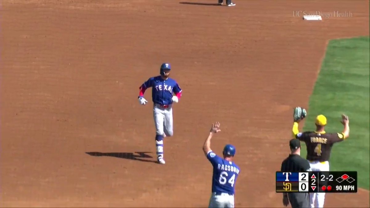 Things we could get used to ⬇️ Brandon Nimmo x #AllForTX