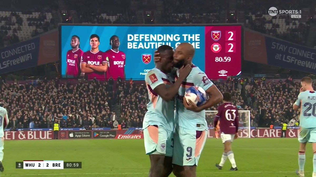 Igor Thiago steps up and converts the penalty for his brace ⚽⚽ 📺 TNT Sports &amp; discovery+ UK