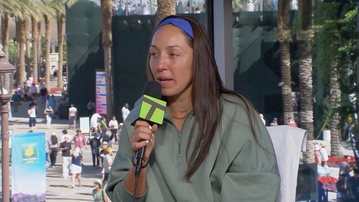 Jessica Pegula spills on what we can expect next from the Player’s Box Pod 👀 Consider us SEATED for the Publix snack haul and Putintseva matchmaking 😂🥪💕 #TennisParadise