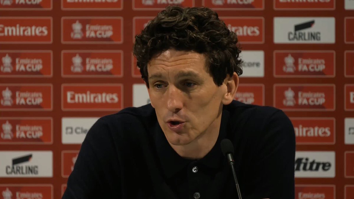🗣️ "I despise the culture around the players that have missed penalty kicks" Keith Andrews defends Dango Ouattara over his panenka penalty miss against West Ham.