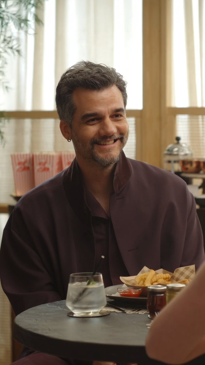 Oscars season comes with one downside for Wagner Moura — missing Carnival. 🇧🇷 Watch the full interview with #Oscars Ambassador Amelia Dimoldenberg and Lead Actor nominee Wagner Moura (THE SECRET AGENT) here: