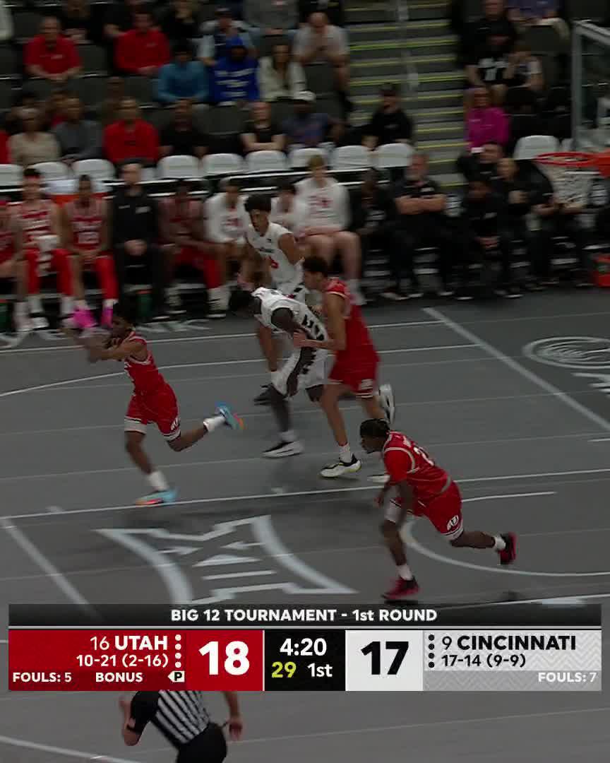 Shon Abaev super casual block nbd 🖐️ #Big12MBB | 📺 ESPN+