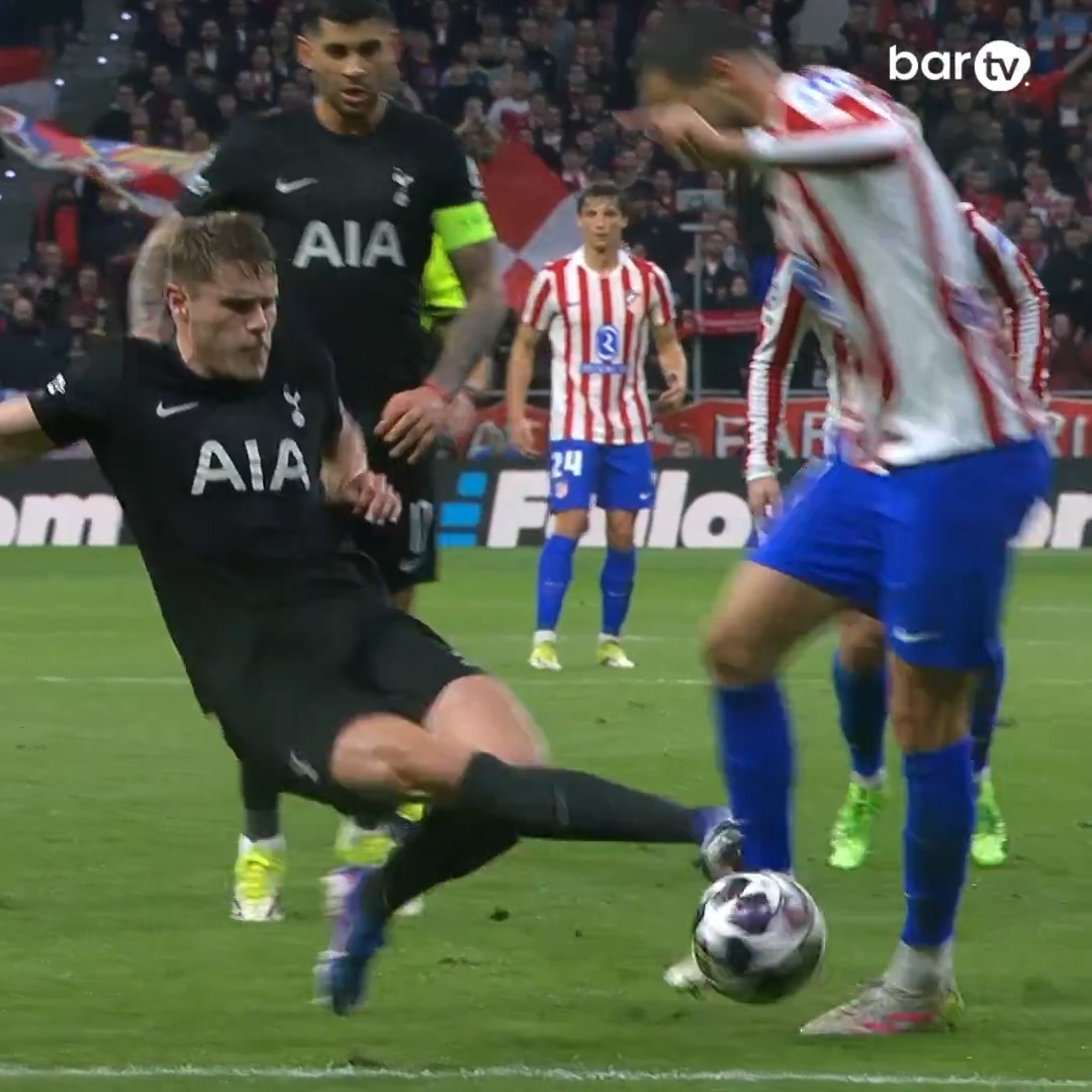 Que puto escándalo Atlético de Madrid UEFA UEFAcom_es UEFA Champions League