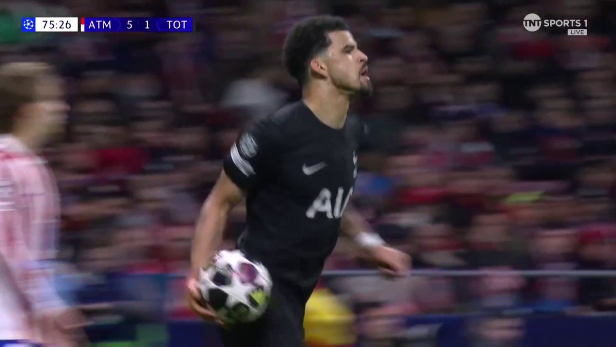 An error from Oblak leads to a Solanke goal back for Tottenham ⚽️ TNT Sports & discovery+ UK