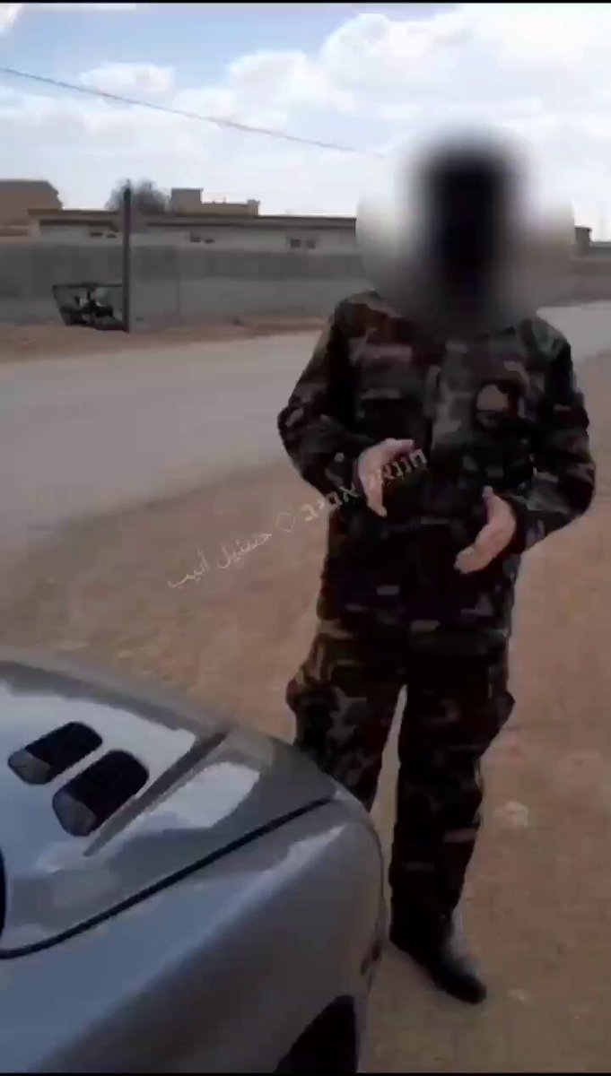 🚨 A Basij member records himself abandoning his post, saying the Islamic Republic is finished. "This is the Basij barracks, which until recently was a school. Everyone has left and is leaving. I'm going home too. It seems to me that the regime's work is finished and we should surrender. I just hope that the people don't take revenge on us."