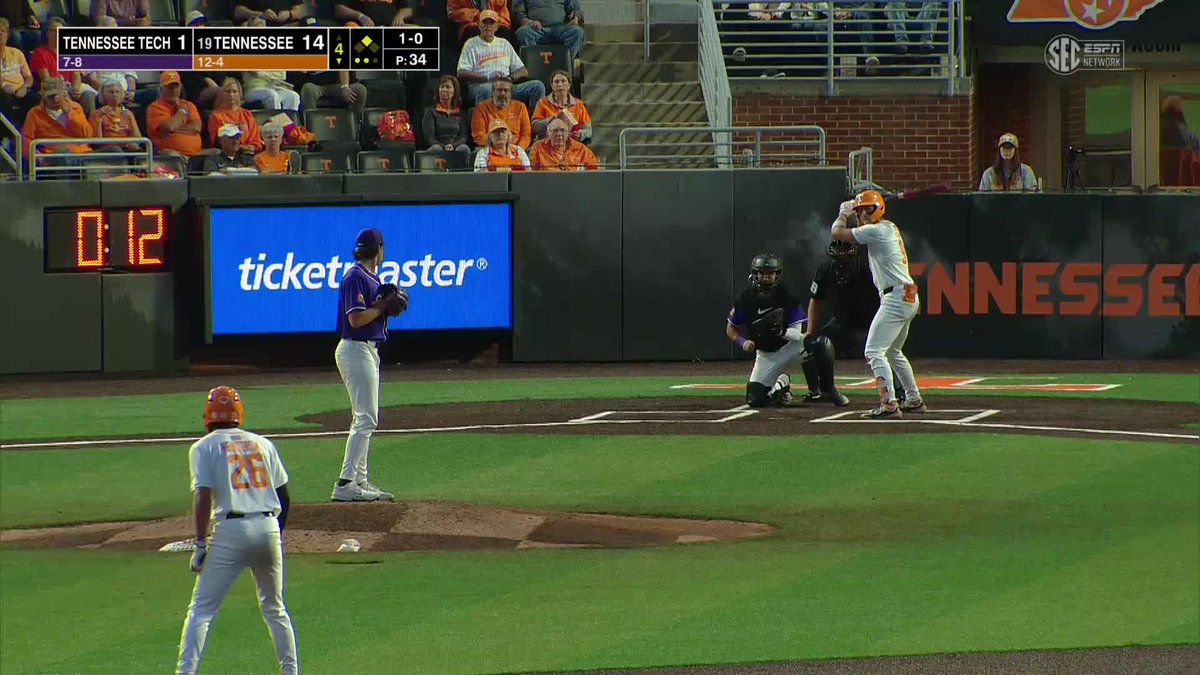 That poor baseball... 📺 #GBO🍊 // #OTH