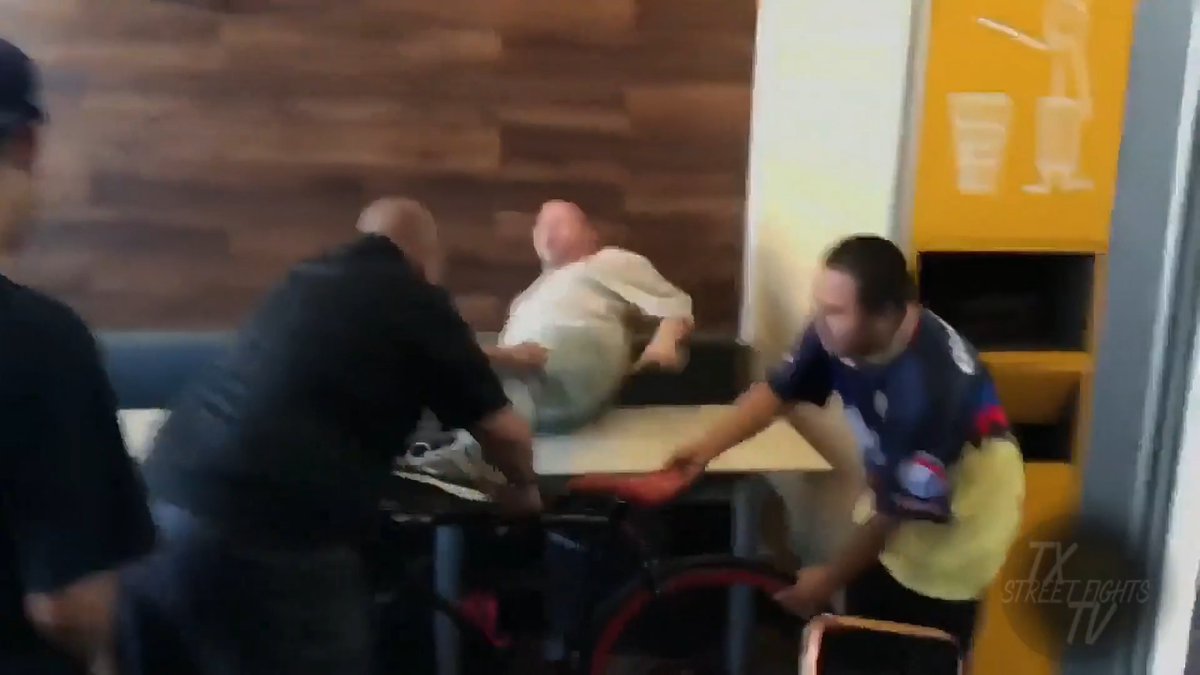 Dude throws a drink in man's face at a McDonalds and immediately regrets #fight