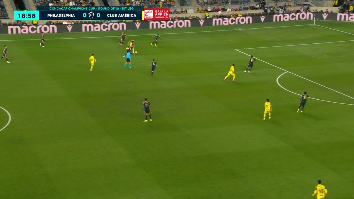 No me canso de ver el golazo de Raphael Veiga. Dónde la mandó a guardar carajo.