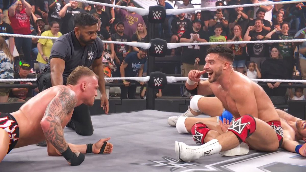 Ethan Page just PINNED the NXT Champion Joe Hendry! 🤯 “All Ego” Ethan Page and Ricky Saints pick up the WIN!