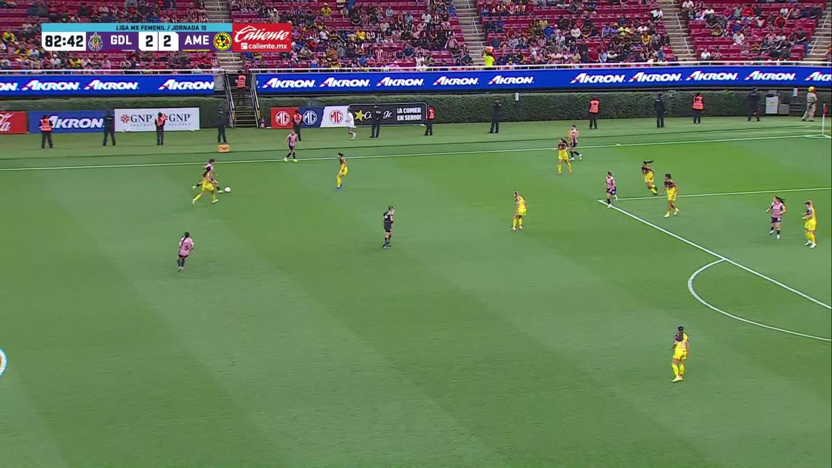 El América Femenil iba ganando 0-2 el Clásico Nacional y Chivas terminó remontando 3-2. La misma historia de siempre con este equipo. Se acabó el ciclo de Ángel Villacampa.