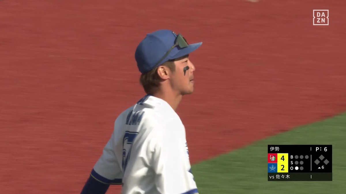 前進守備から追いつく 濱将乃介が背走キャッチ バットの次は脚とグラブで魅せる ⚾️DeNA×広島(オープン戦) #baystars #だったらDAZN DAZNならオープン戦も見られる📱 ✔ 月々2,300円(年間プラン・月々払い) ✔ 初月無料キャンペーン中(〜4/19まで) ▶ 視聴はこちら