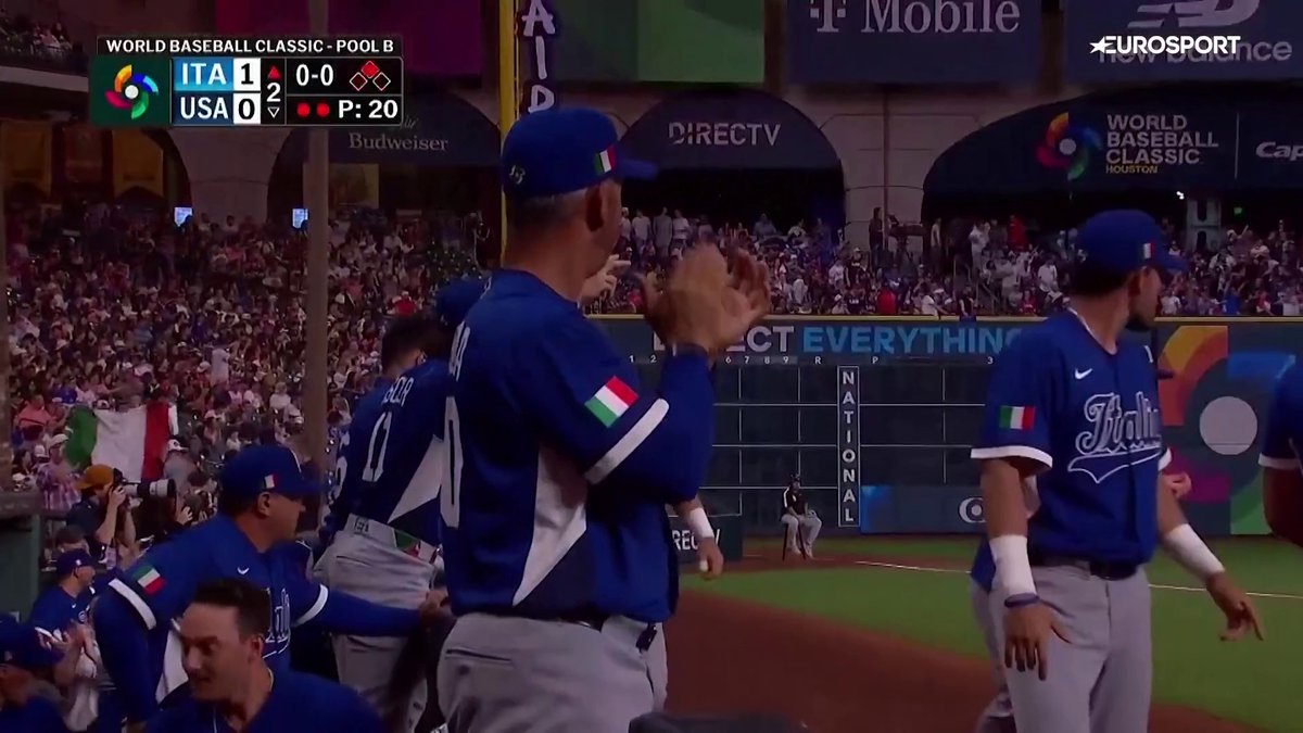 Battuti i più forti in casa loro. Che impresa! ⚾️🔝 Ora gli azzurri se la vedranno contro il Messico per l’accesso ai quarti di finale 🧗🏼 #Baseball #Italia #Italbaseball #WORLDBASEBALLCLASSIC