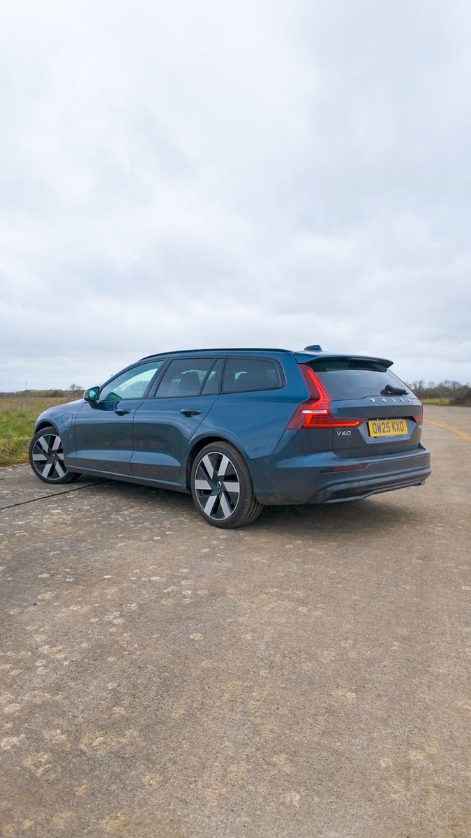 Who knew a Volvo T8 Hybrid could do THIS to an Audi S5 Avant? 👀