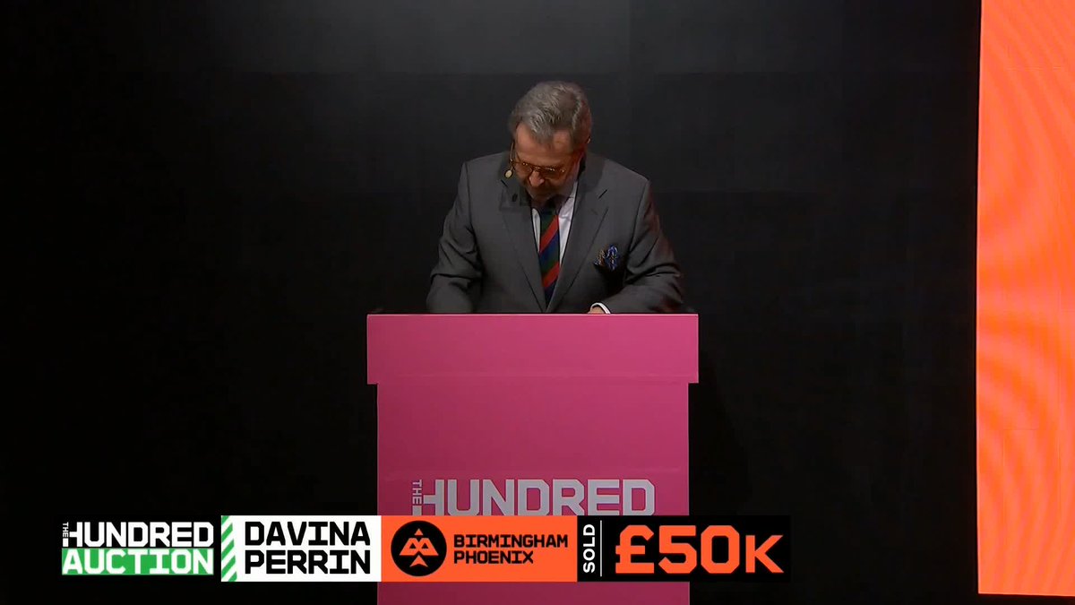 Davina Perrin 🤝 Birmingham Phoenix The first sale of the auction is locked in 🔒