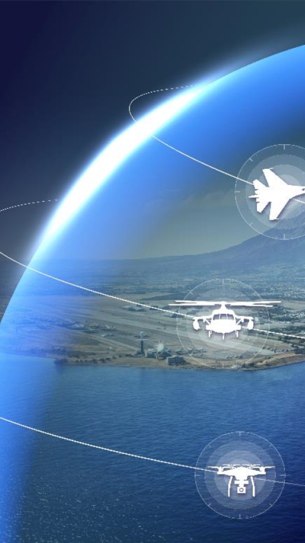 Thales dévoile "Skydefender", son dôme anti-aérien 📡 Après le Golden Dome de Trump et l'Iron Dome israélien, Thales dévoile son propre dôme de défense aérienne, mélange de trois couches de protection contre les drones et les missiles balistiques. 🎙️ Enora Le Louarn