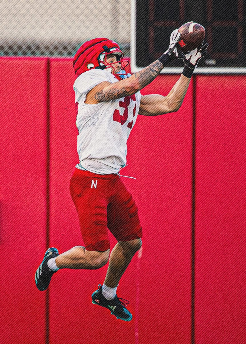 Go up and get it Donovan Jones 😤