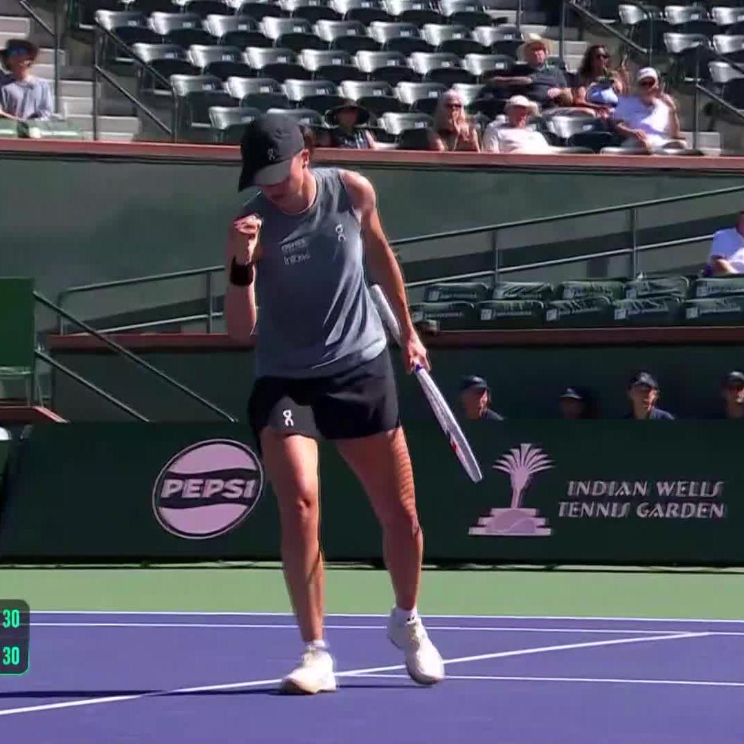 Target acquired 🎯 Iga Świątek | #TennisParadise