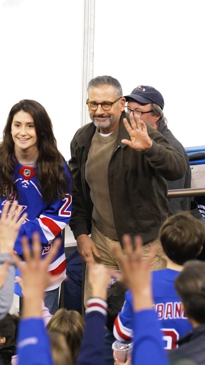 Safe to say Steve Carell and Charly Clive had big fun 😂