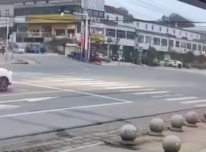 Daha, henüz fiziksel temas, çarpışma olmadan gerçekleşen bir kaza… Buna ne denebilir? Hangi olgu (fenomen) ile açıklanabilir?