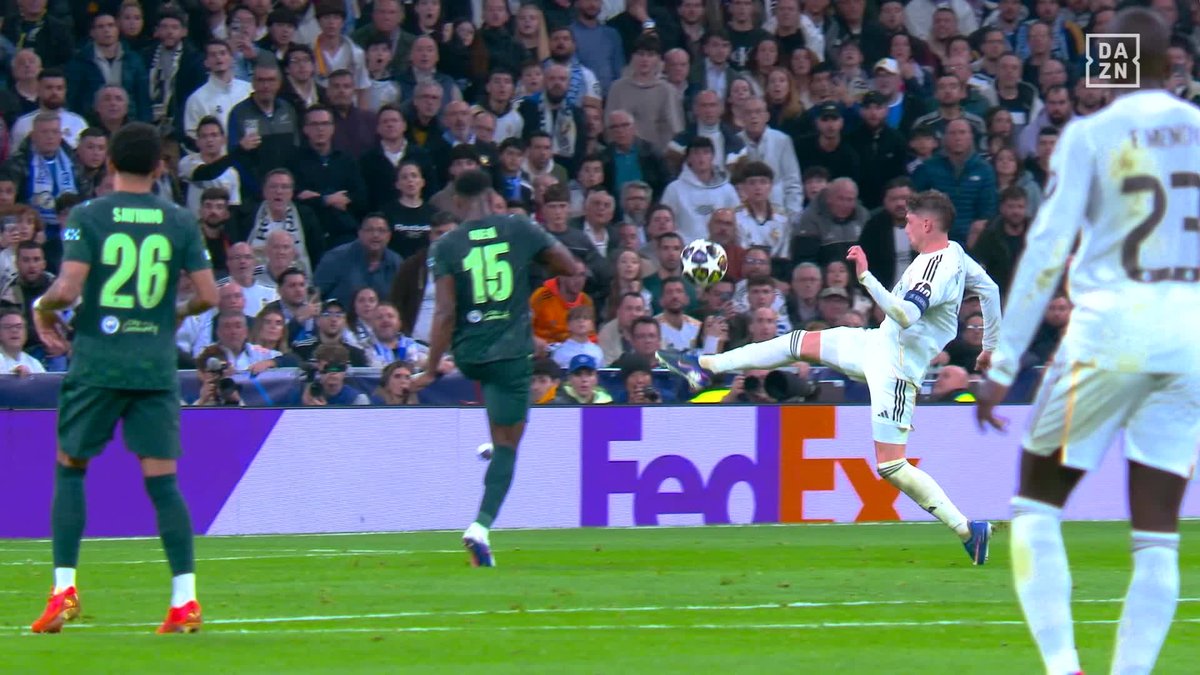 Fede Valberde, was stimmt nicht mit dir? #UCL #DAZNmoment