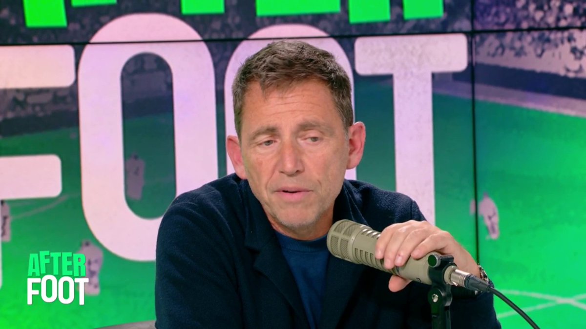 🗣Daniel Riolo : "Le seul qui est intouchable, c'est Dembélé, il fait la différence en toutes circonstances. Barcola mérite d'être titulaire et a gagné sa place. Doué est moins bon, Kvaratskhelia méritait d'être sur le banc dernièrement. Les choix de Luis Enrique sont logiques"
