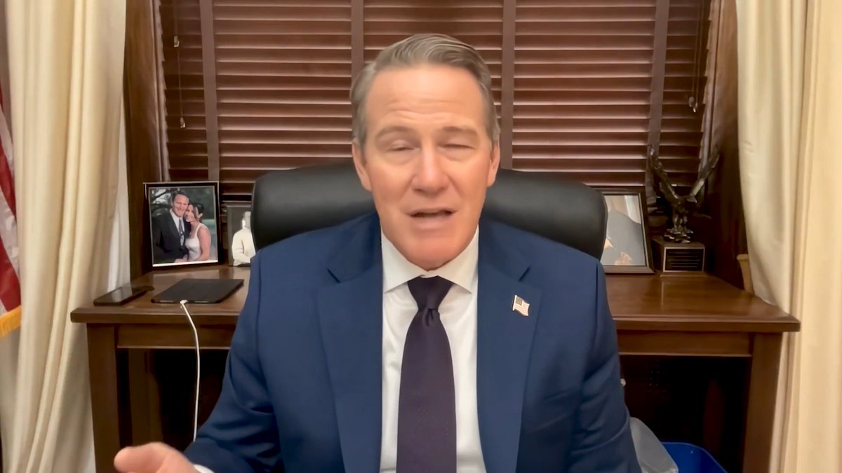 Senator Husted said that people living in poverty don’t know how to navigate the real world or how to budget. WTF when you have little money, that’s all you do. Ohio bring back Sherrod Brown. Husted couldn’t be more out of touch. #DemsUnited