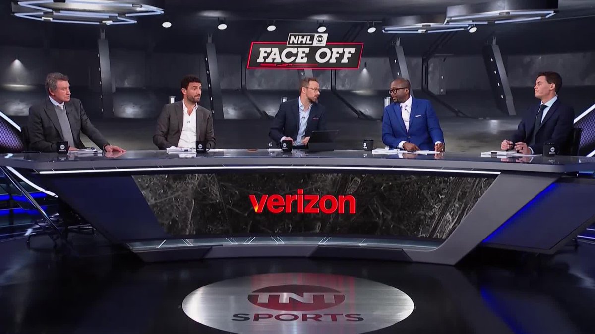 The panel is aligned... the Nathan MacKinnon net-crash resulting in a major penalty might've been a bit extreme 👀
