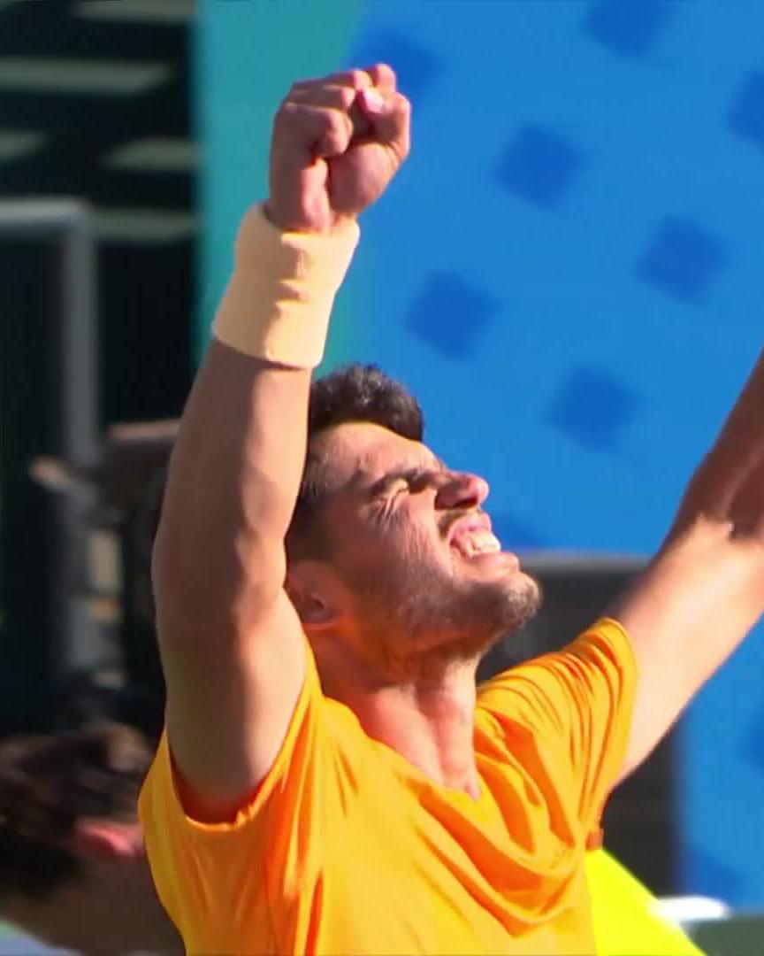 15-0 starts to a tennis season since 1990: 41-0 - Djokovic (2011) 26-0 - Djokovic (2020) 20-0 - Nadal (2022) 17-0 - Sampras (1997), Djokovic (2013), Federer (2018) 16-0 - Federer (2006), Sinner (2024) 15-0 - Agassi (1995), Djokovic (2023), ALCARAZ (2026)