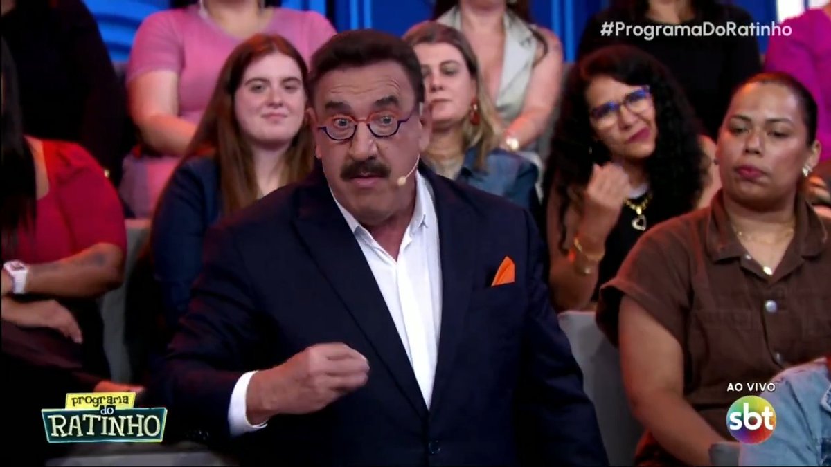 Ratinho comete transfobia contra Érika Hilton e outras mulheres trans