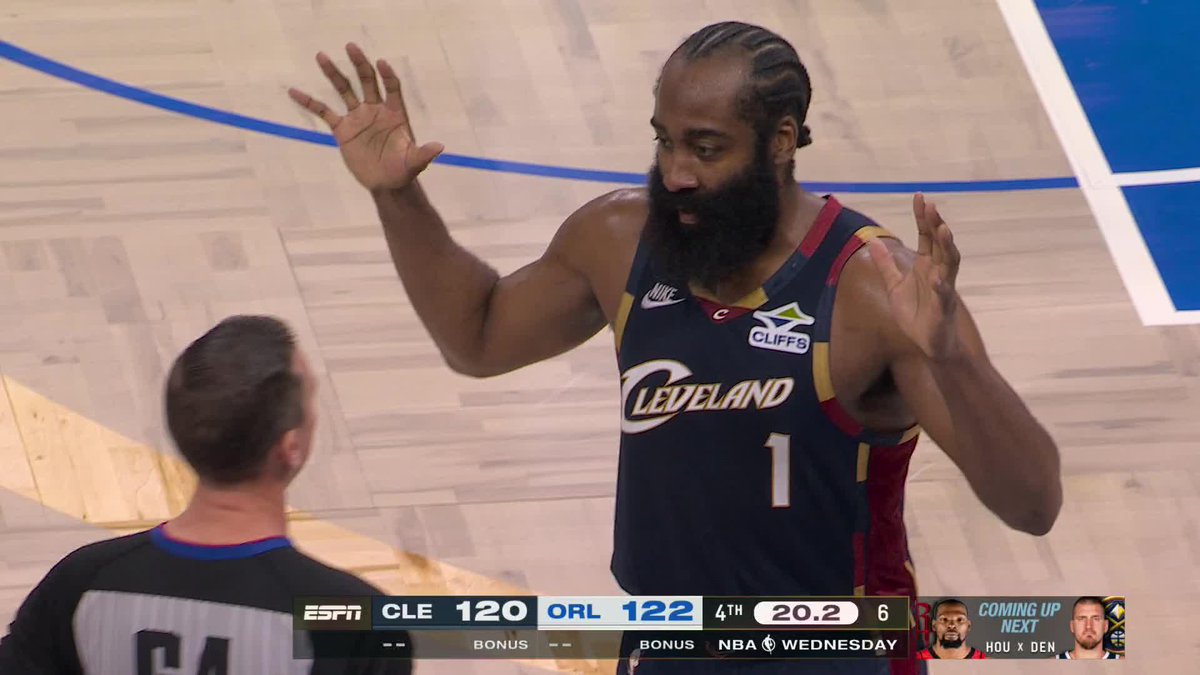 "ON MY LIFE!" James Harden to the ref 😭😭