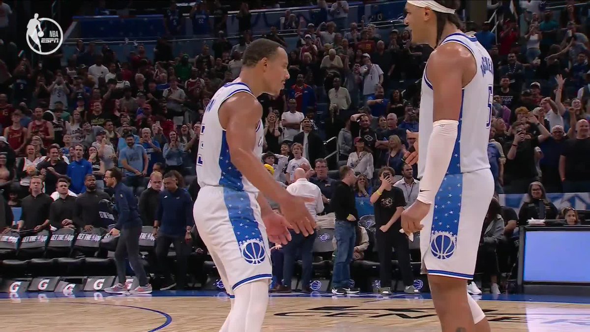 DESMOND BANE IN THE CLUTCH 🔥