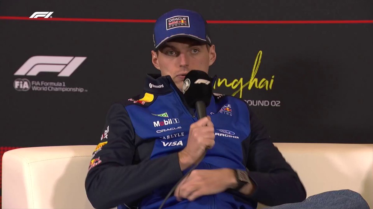 🎙️"Je ne veux pas partir. J'aimerais prendre plus de plaisir, c'est sûr." Max Verstappen s'est exprimé sur son avenir en F1 et sur ses activités annexes 👀 #ChineseGP #F1