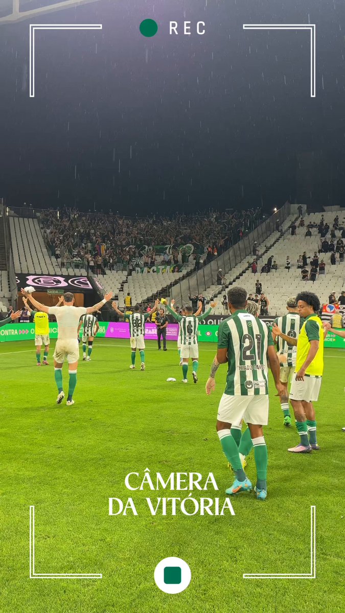 A #CâmeraDaVitória só poderia ser com a minha torcida, que fez um barulho ensurdecedor fora de casa. Seguimos juntos! 🎥 Gabriel Thá | Coritiba 🟢⚪ #SCCPxCFC #CoxaNoBrasileiro