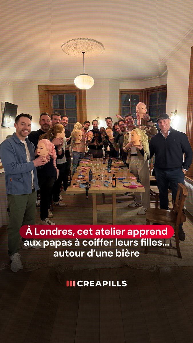 À Londres, l’événement “Bière et Queues de cheval” réunit des papas dans un pub pour apprendre à coiffer les cheveux de leurs filles. Une moment de partage où ils s’entraînent sur des têtes de mannequin, entre conseils, rires et pintes partagées🍺