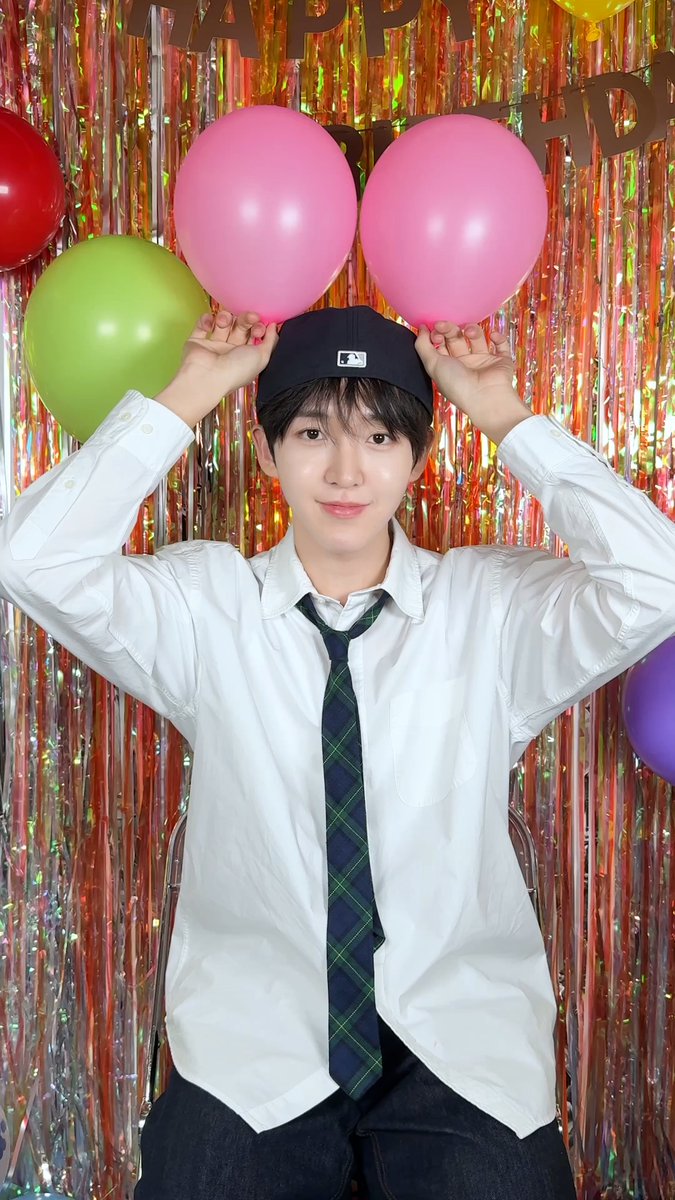 𝗗𝗼𝗻𝗴𝗵𝘆𝗲𝗼𝗻'𝘀 𝗕-𝗗𝗔𝗬 🥳 #동현 #Donghyeon #KickFlip #킥플립 #HappyDonghyeonDay #오늘은_동현이_복복복데이