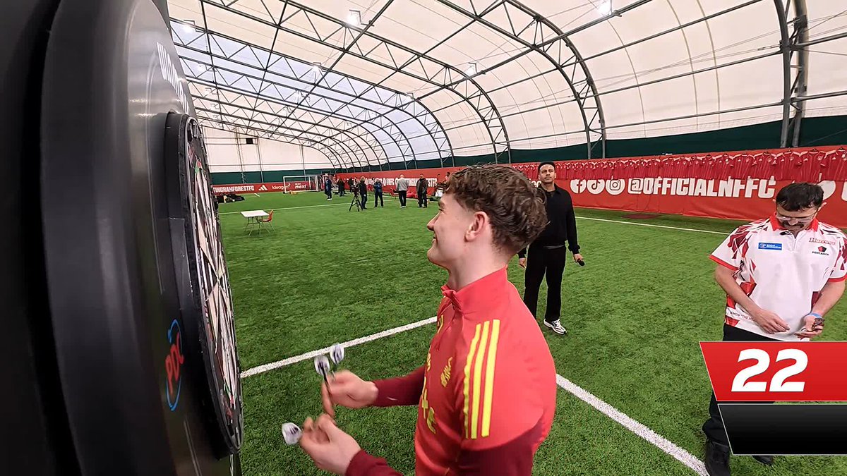 "My warm-up was better than this!" 😭 Elliot "arrow" Anderson 🎯