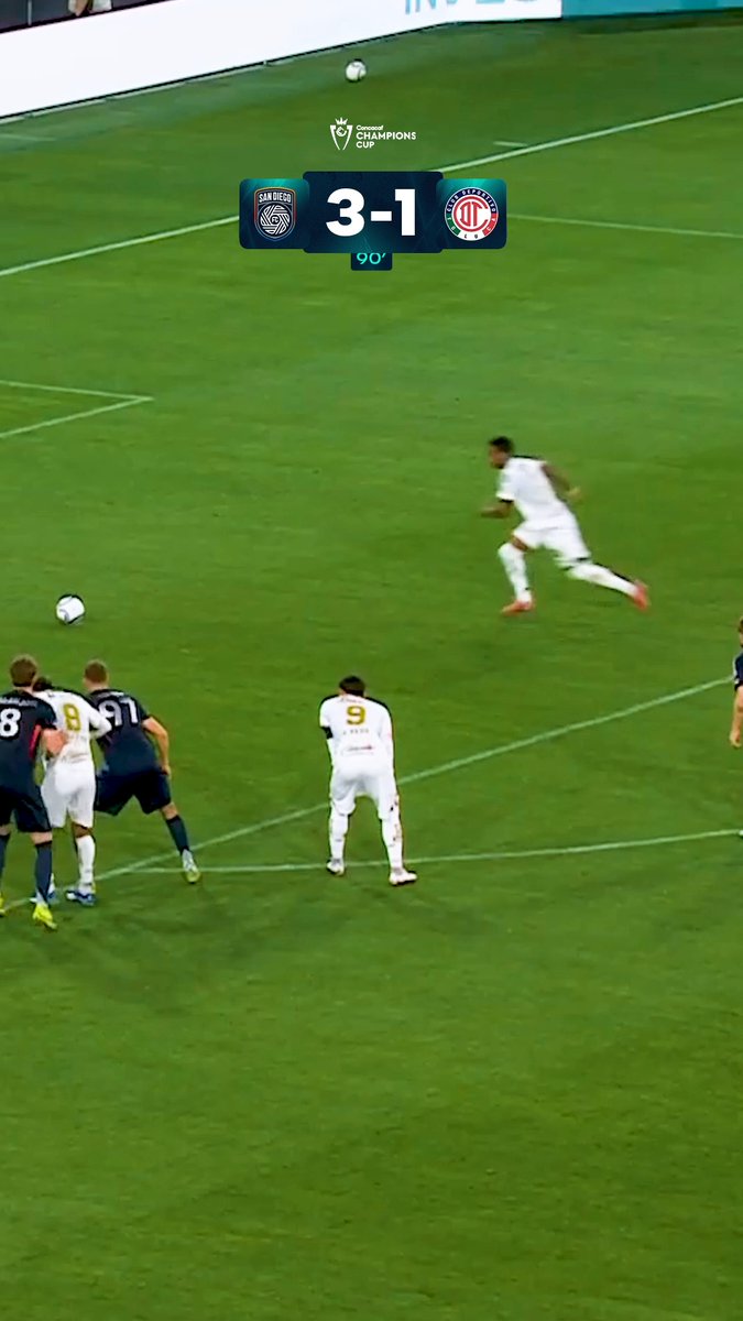 What San Diego FC did last night was absolutely insane. They went down a man with a red card in the 12th (!) min vs. a powerhouse Toluca team... and still scored three goals. SDFC finished the game with nine men (88th min red). Still won 3-2. Unreal.