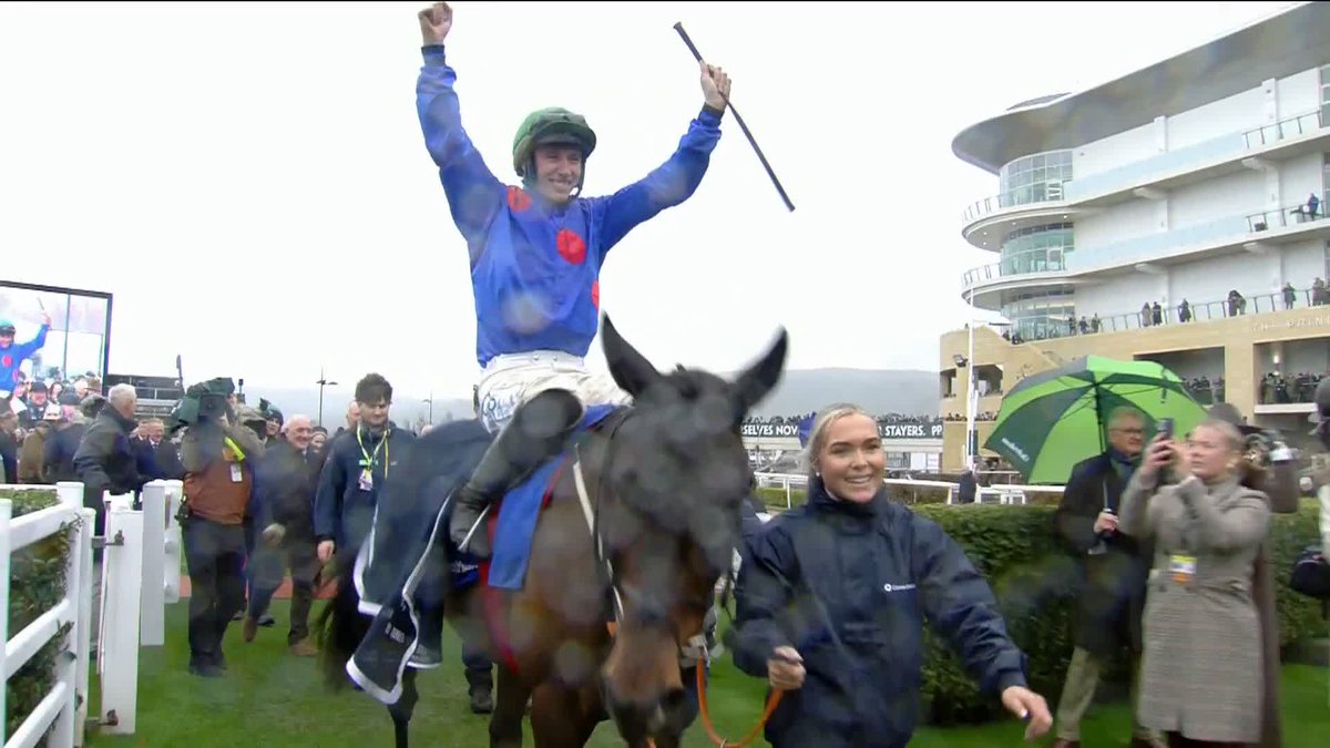 A big ROAR for Wodhooh 🔊 Who backed this Gordon Elliott winner? 🔥