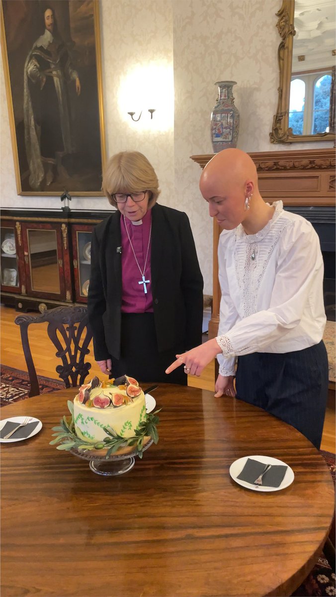 A lovely visit from Jasmine, last year’s Great British Bake Off winner, who brought a beautiful cake inspired by faith and by Lambeth Palace itself. She spoke of how prayer sustained her through the pressures of the competition. A reminder that faith sustains us in unexpected ways Thank you, Jasmine.