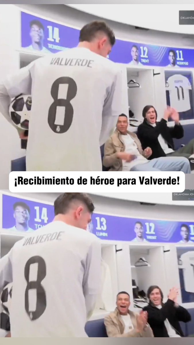 Así reciben sus compañeros a un jugador que ha completado un partido legendario.