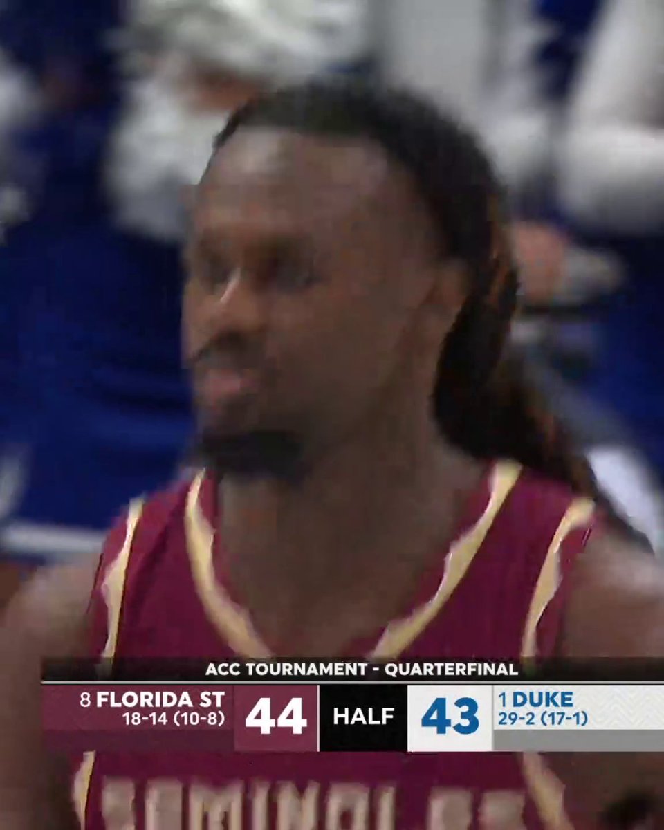Robert McCray V at the buzzer 😮‍💨 Florida State Men’s Basketball takes the lead over 1-seed Duke at the half.