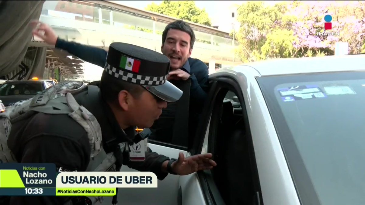 Inició el operativo para impedir que taxis de apps como #Uber y #DiDi levanten a pasajeros en el #AICM. ¿Se darán abasto las empresas de taxis para el Mundial? #ImagenNoticias de la Noche pidió un taxi por aplicación para comprobar si había restricciones y esto pasó: